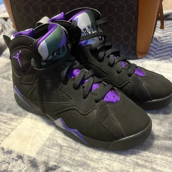 Air Jordan 6 ブラック/パープル Nike Air Jordan 6 Retro 'Aqua' (2023) Black Mens Size US 7